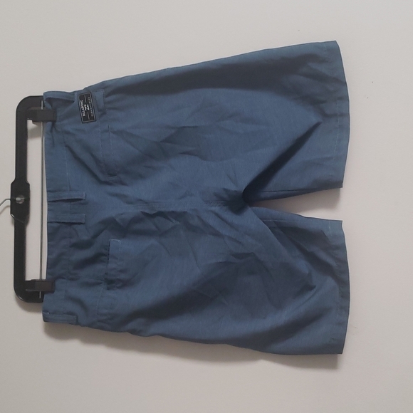 Billabong Submersible Shorts - Picture 2 of 10